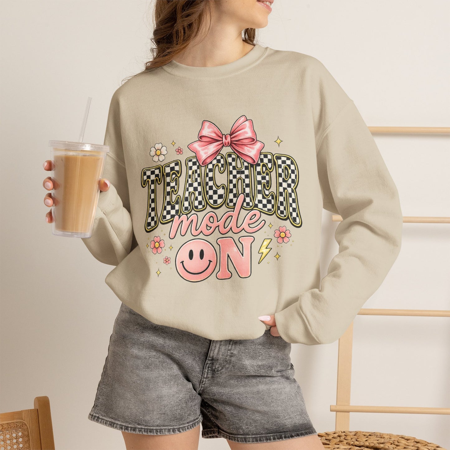 Sweatshirt — 'Tumblr Mode On' Pink Bow Graphic Crewneck