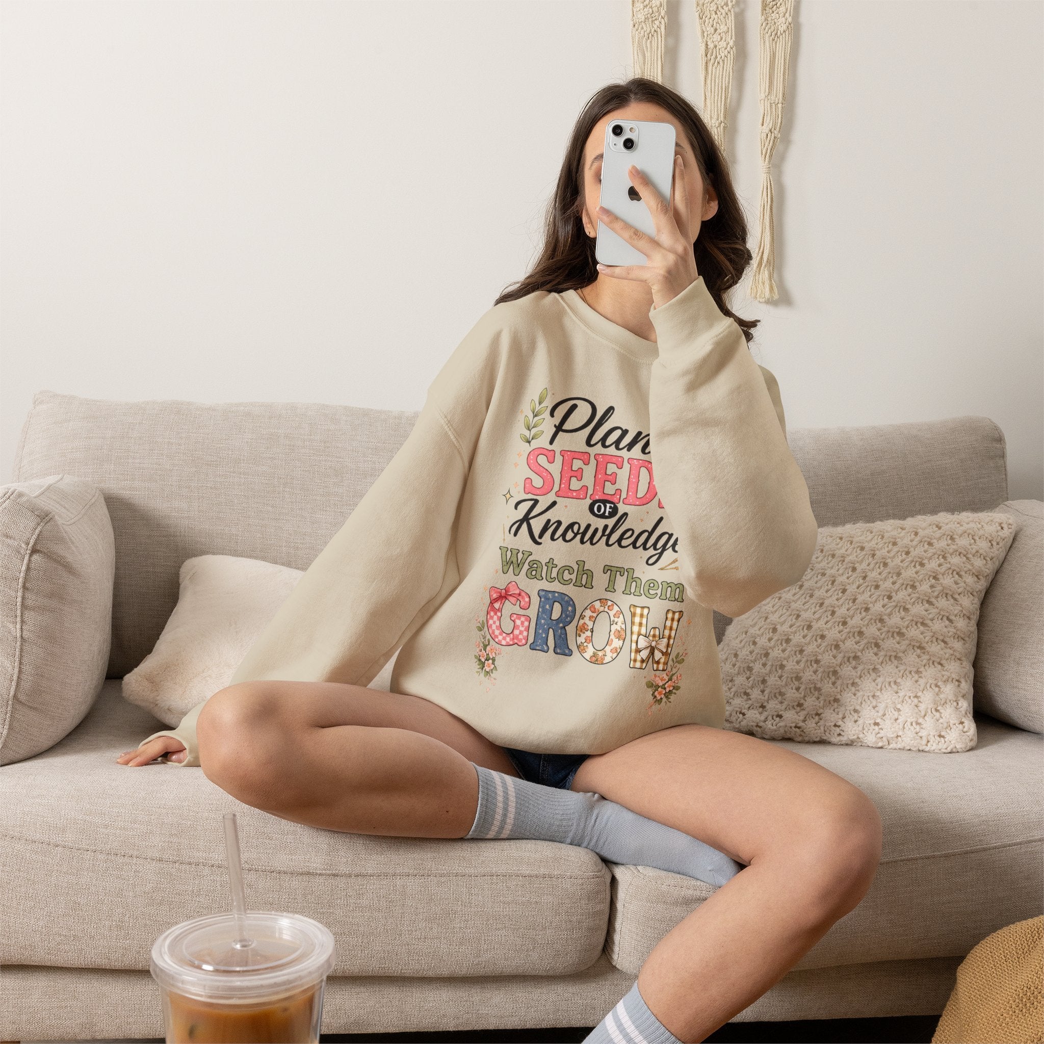 Teacher Graphic Tees Crewneck – "Plant Seeds of Knowledge, Watch Them Grow"