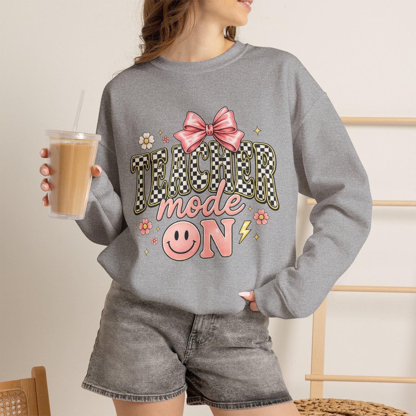 Sweatshirt — 'Tumblr Mode On' Pink Bow Graphic Crewneck